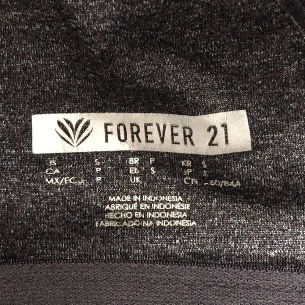 Forever 21 active top - Picture 3 of 3